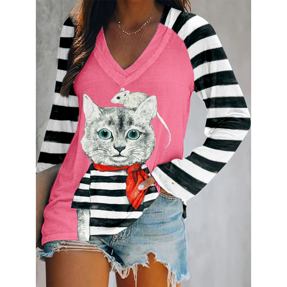 Lovely Cat & Mouse Art Contrast Stripe Sleeve V Neck T Shirt
