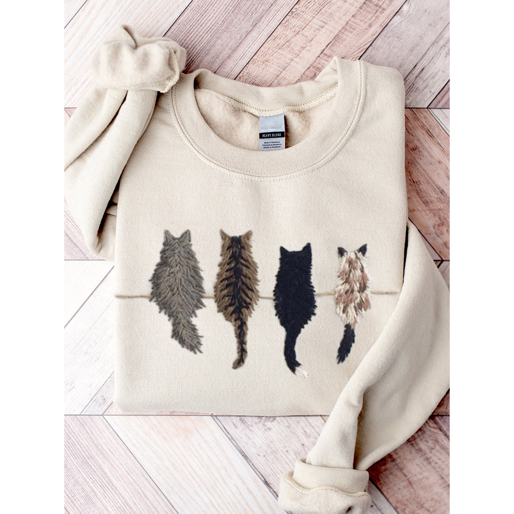 Lovely Cats Back View Embroidery Art Comfy Sweatshirt