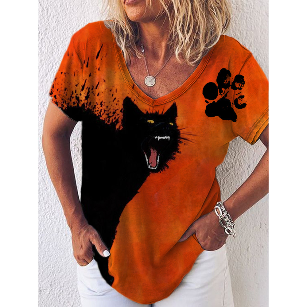 Animal Cat Scared Cat Halloween Print V-Neck Print T-Shirt