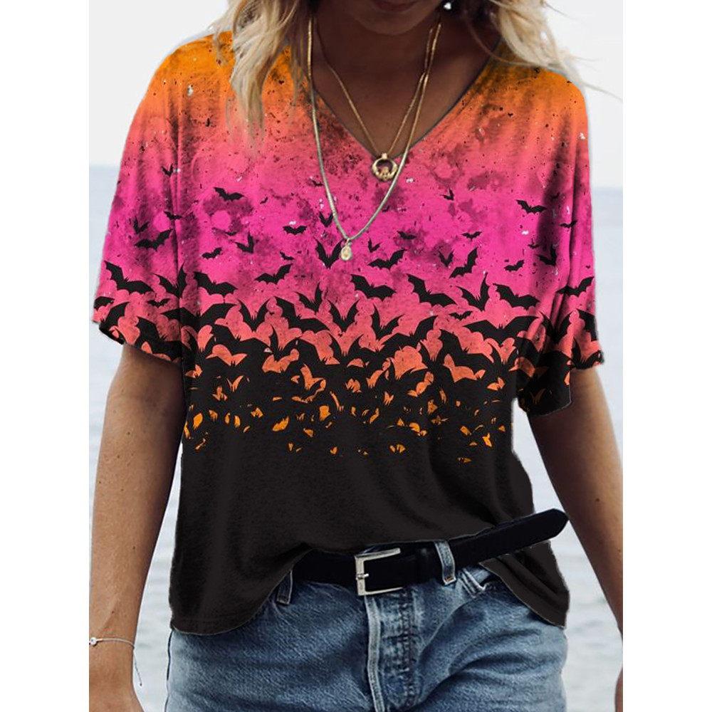 Halloween Bats Gradient Art T Shirt