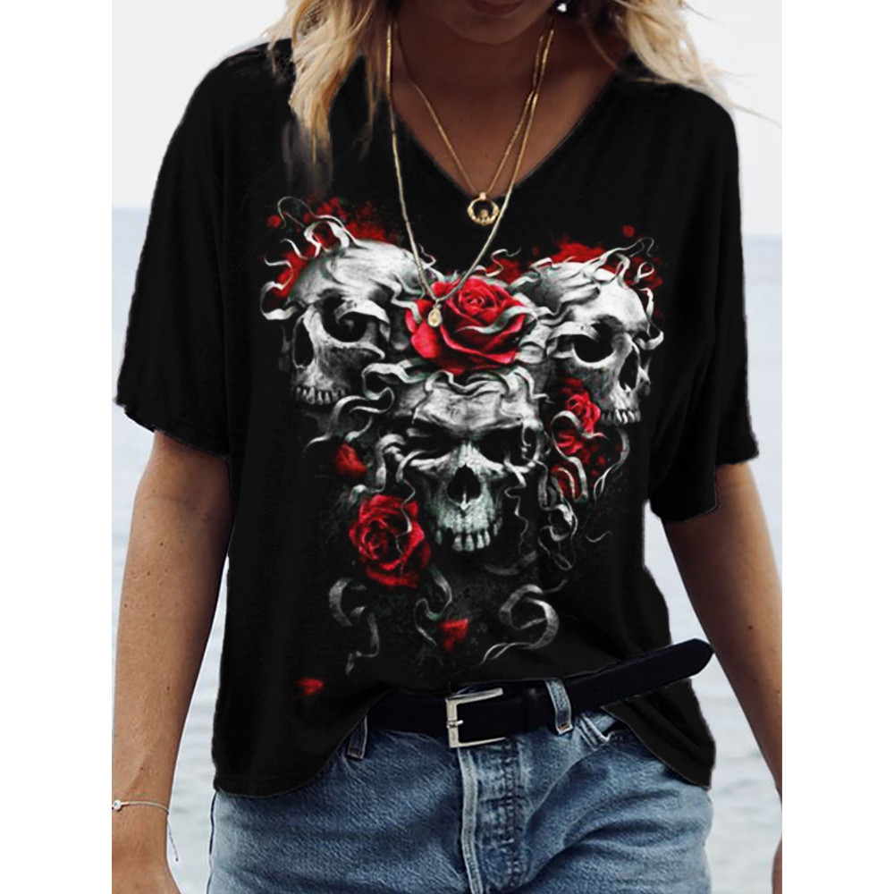 Skulls & Roses Heart Graphic V Neck T Shirt