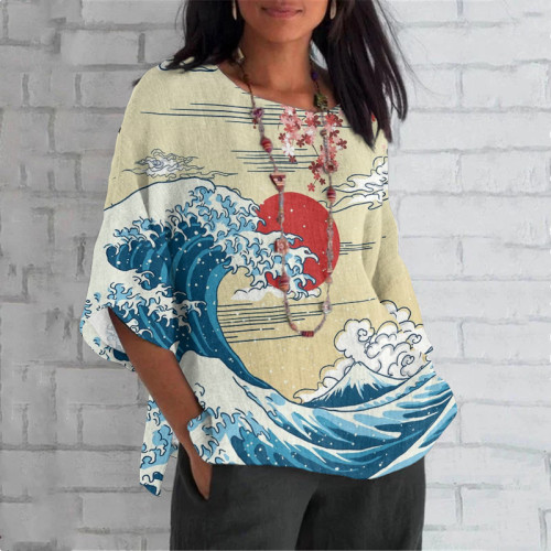 Fashionable Wave Art Pattern Round Neck T-Shirt