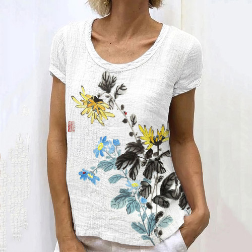 Ink Painting Chrysanthemum Print Short Sleeved T-Shirt