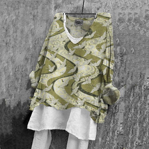 Japanese Art Crane Print V-Neck Linen Blend Blouse
