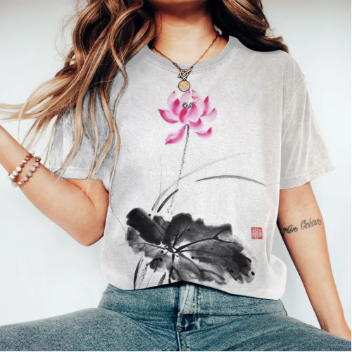 Japanese Retro Blooming Lotus Ink Wash Painting Art Linen Casual Cotton T-Shirt