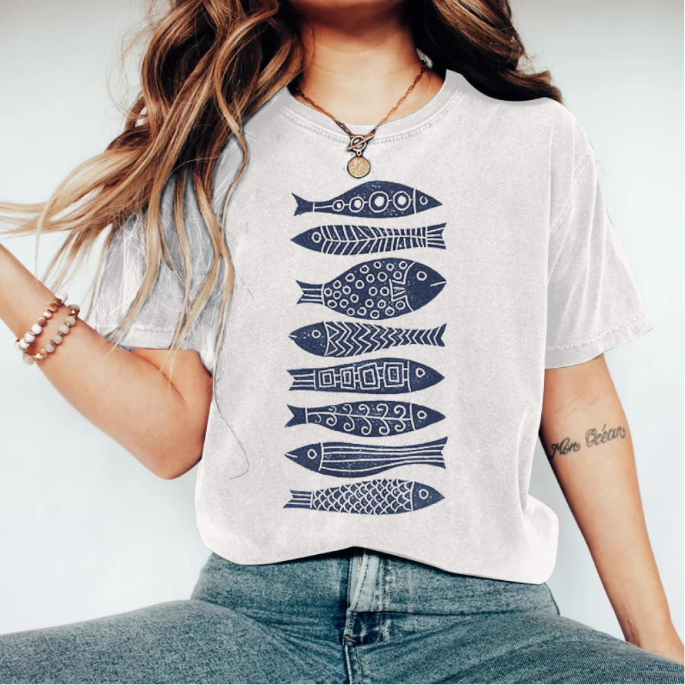 Vintage Japanese Art Fish Printed Round Neck T-Shirt