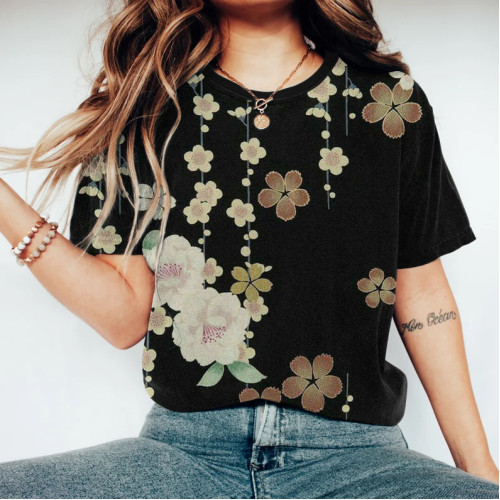 Vintage Japanese Art Plum Blossom Round Neck T-Shirt