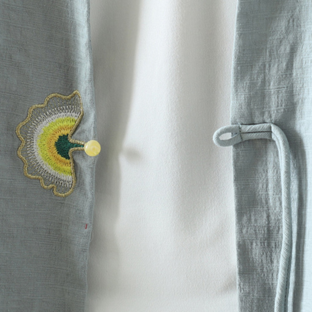 Women's Cotton And Linen Fan Embroidered Pearl Button Cardigan