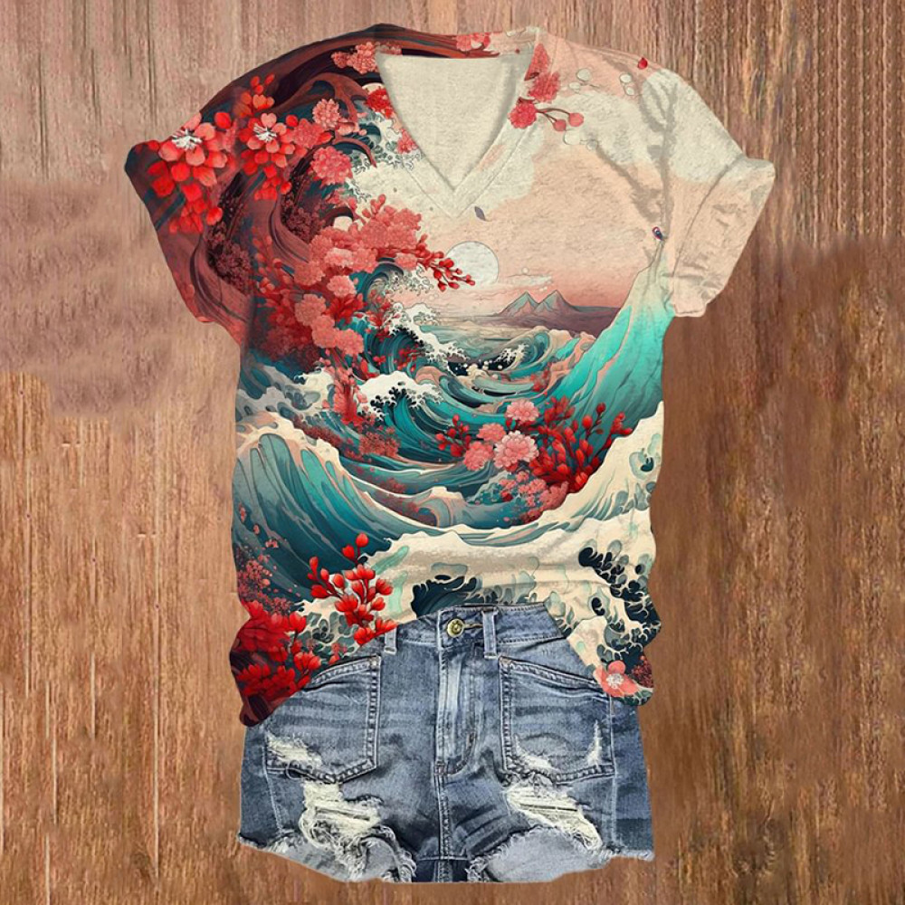 Women's Floral Sea Wave Japanese Art Print Casual T-Shirt
