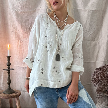 Women's Vintage Flower Embroidery Art Cotton And Linen V-neck Blouse