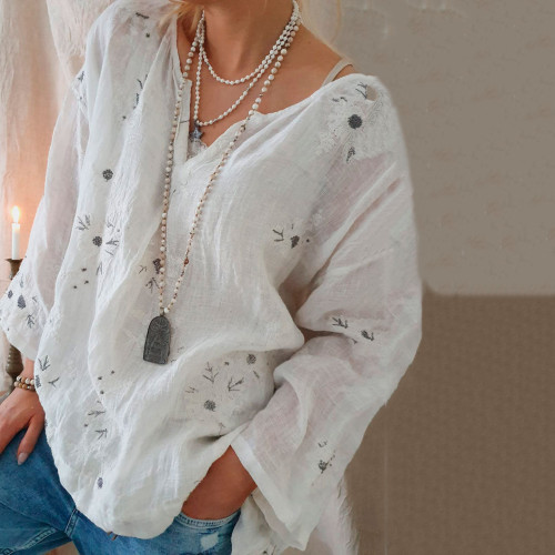 Women's Vintage Flower Embroidery Art Cotton And Linen V-neck Blouse