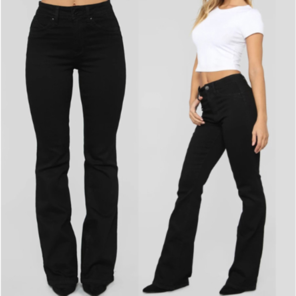 Classic High-Rise Washed Bootcut Jeans