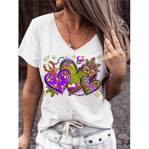 Mardi Gras Heart-Shape Graphic V Neck T-Shirt