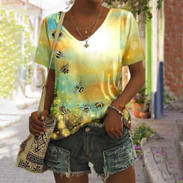 Bee Print V-Neck Short Sleeved T-Shirt
